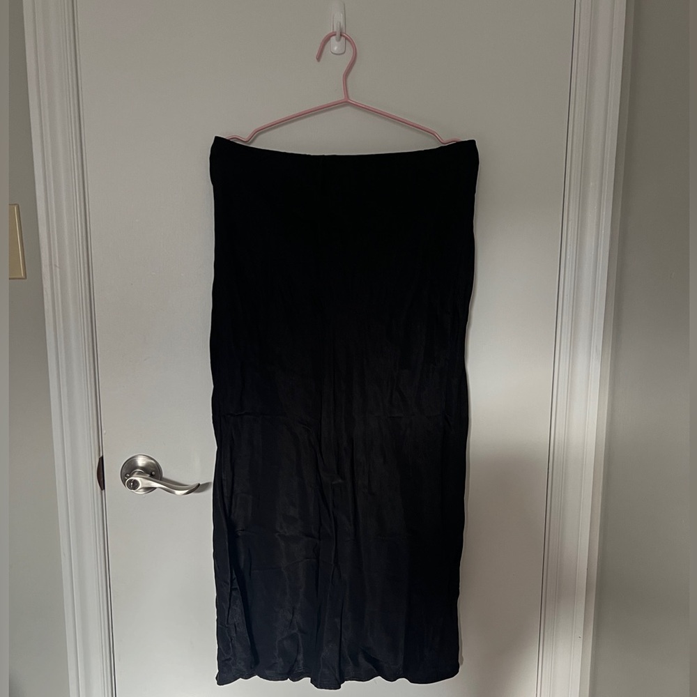H&M Black Women’s Midi Skirt - Classic Straight Fit